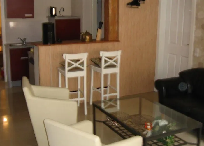 昂格霍夫乡村别墅酒店 公寓 *